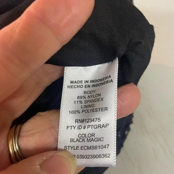 Black Lace Tank Top by Ellen Tracy Company size XXL - Picture 5 of 6